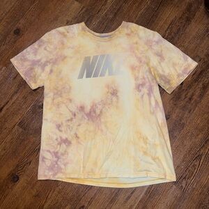 Nike Pastel Gold Yellow Gray Custom Tie-Dye Short Sleeve Activewear Tee Size XL